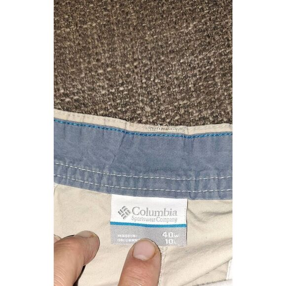 Mens 40x10 inch Tan Shorts With Pockets - Picture 5 of 7